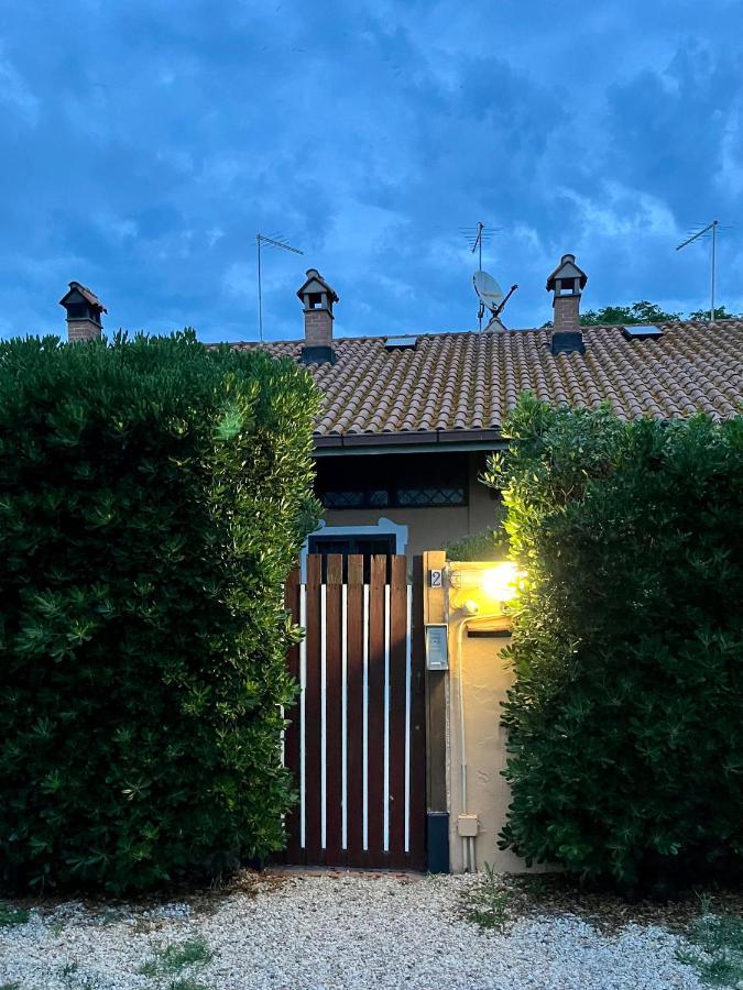 Casa Vacanze La Riserva Maccarese Bagian luar foto